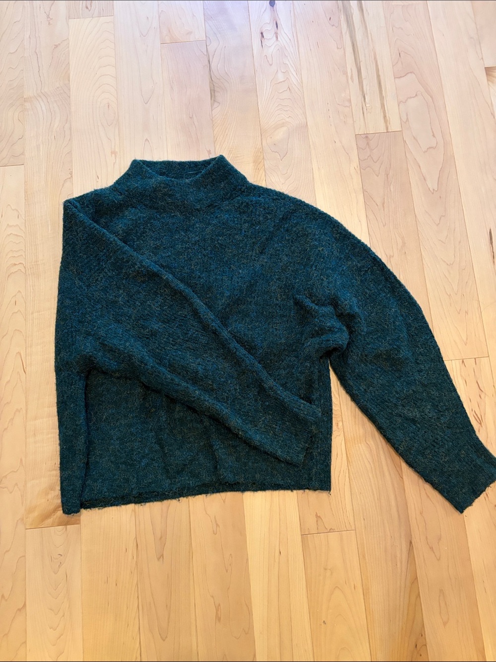 Cozy Women's Teal Crewneck Sweater